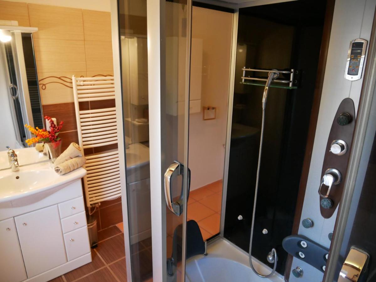 Apartmány Lipno-1 Lipno nad Vltavou Esterno foto
