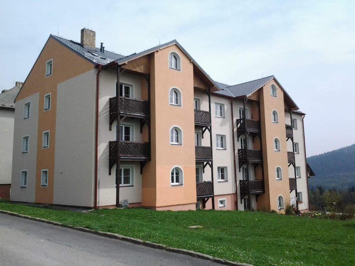 Apartmány Lipno-1 Lipno nad Vltavou Esterno foto